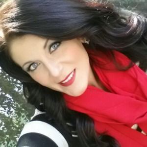 Meet your Posher, Kelly a